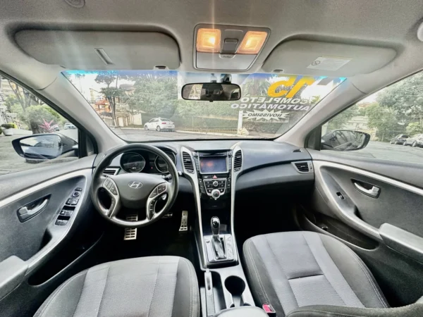 HYUNDAI I30 1.8 MPI 16V GASOLINA 4P AUTOMATICO 2015 - Imagem 5