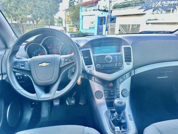 CHEVROLET CRUZE 1.8 LT SPORT6 16V FLEX 4P MANUAL 2013 - Imagem 8