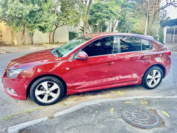 CHEVROLET CRUZE 1.8 LT SPORT6 16V FLEX 4P MANUAL 2013 - Imagem 10