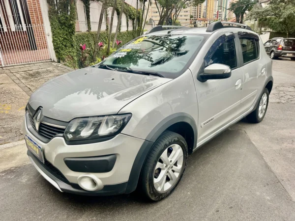 RENAULT SANDERO 1.6 STEPWAY 8V FLEX 4P AUTOMATIZADO 2016 - Imagem 3