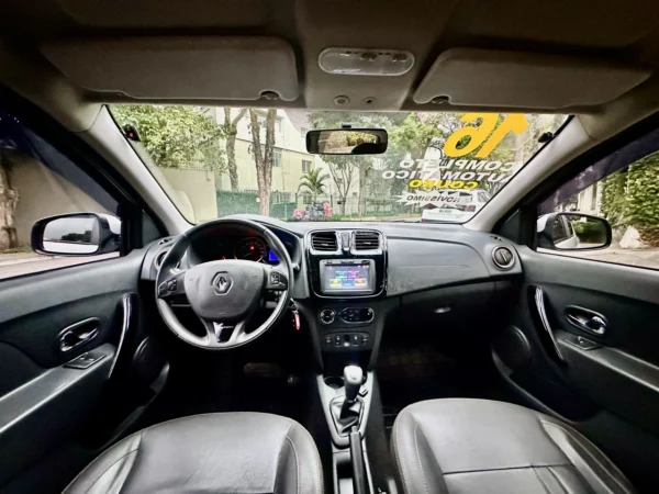 RENAULT SANDERO 1.6 STEPWAY 8V FLEX 4P AUTOMATIZADO 2016 - Imagem 4