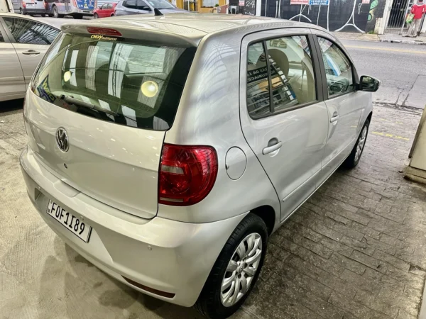 VOLKSWAGEN FOX 1.0 MI 8V FLEX 4P MANUAL 2014 - Imagem 13