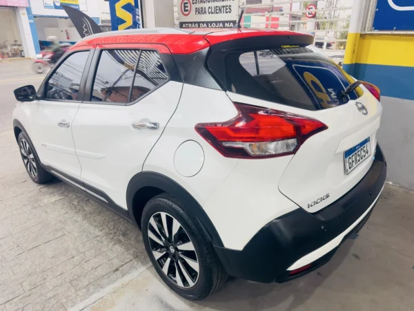 NISSAN KICKS 1.6 16V FLEXSTART SL 4P XTRONIC 2018 - Imagem 5