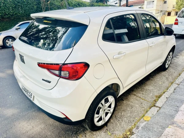 FIAT ARGO 1.3 FIREFLY FLEX DRIVE CVT 2023 ÚNICO DONO COM 15.000KM - Imagem 3