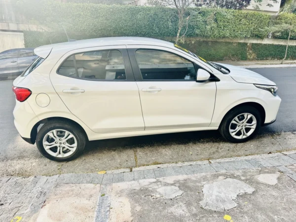 FIAT ARGO 1.3 FIREFLY FLEX DRIVE CVT 2023 ÚNICO DONO COM 15.000KM - Imagem 12