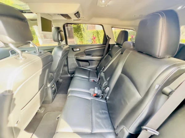 DODGE JOURNEY 3.6 RT V6 GASOLINA 4P AUTOMÁTICO 2015 - Imagem 16