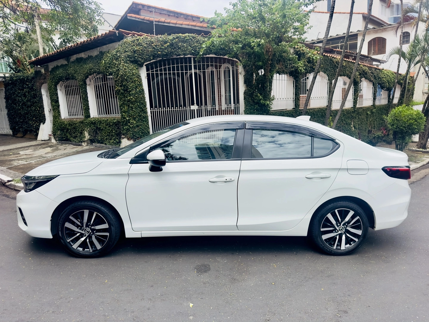 HONDA CITY 1.5 i-VTEC FLEX TOURING CVT 2022 ÚNICO DONO - Imagem 9