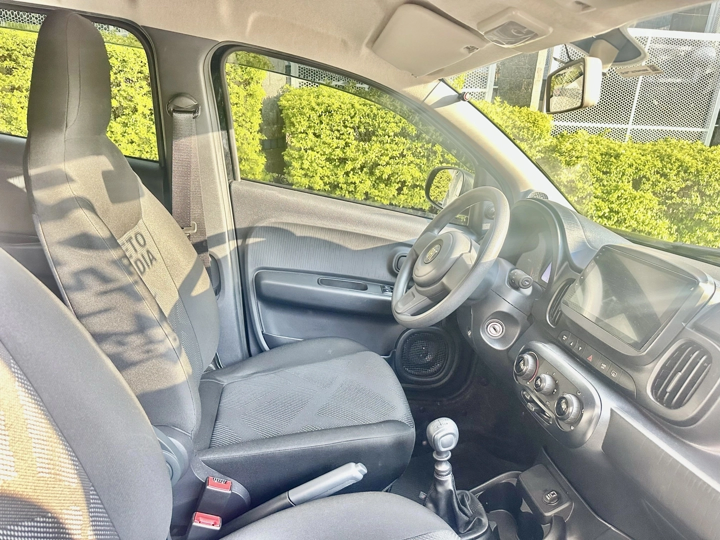 FIAT MOBI 1.0 EVO FLEX LIKE. MANUAL 2025 ÚNICO DONO - Imagem 17