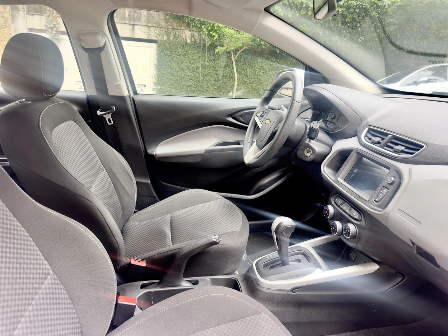 CHEVROLET ONIX 1.4 MPFI LT 8V FLEX 4P AUTOMÁTICO 2018 - Imagem 7