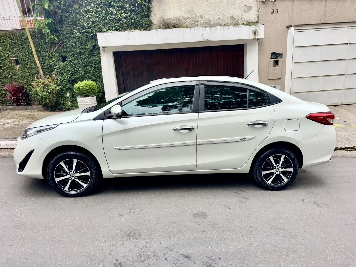 TOYOTA YARIS 1.5 16V FLEX SEDAN XLS MULTIDRIVE 2019 - Imagem 6