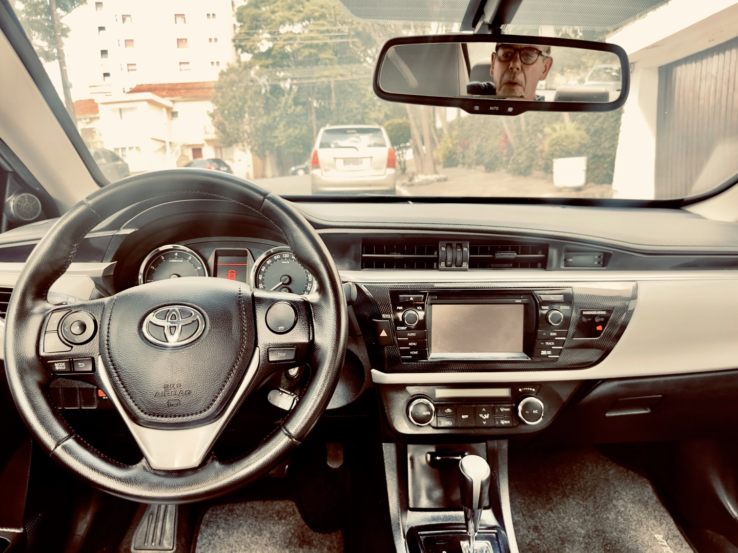 TOYOTA COROLLA 2.0 XEI 16V FLEX 4P AUTOMÁTICO 2016 BLINDADO - Imagem 7