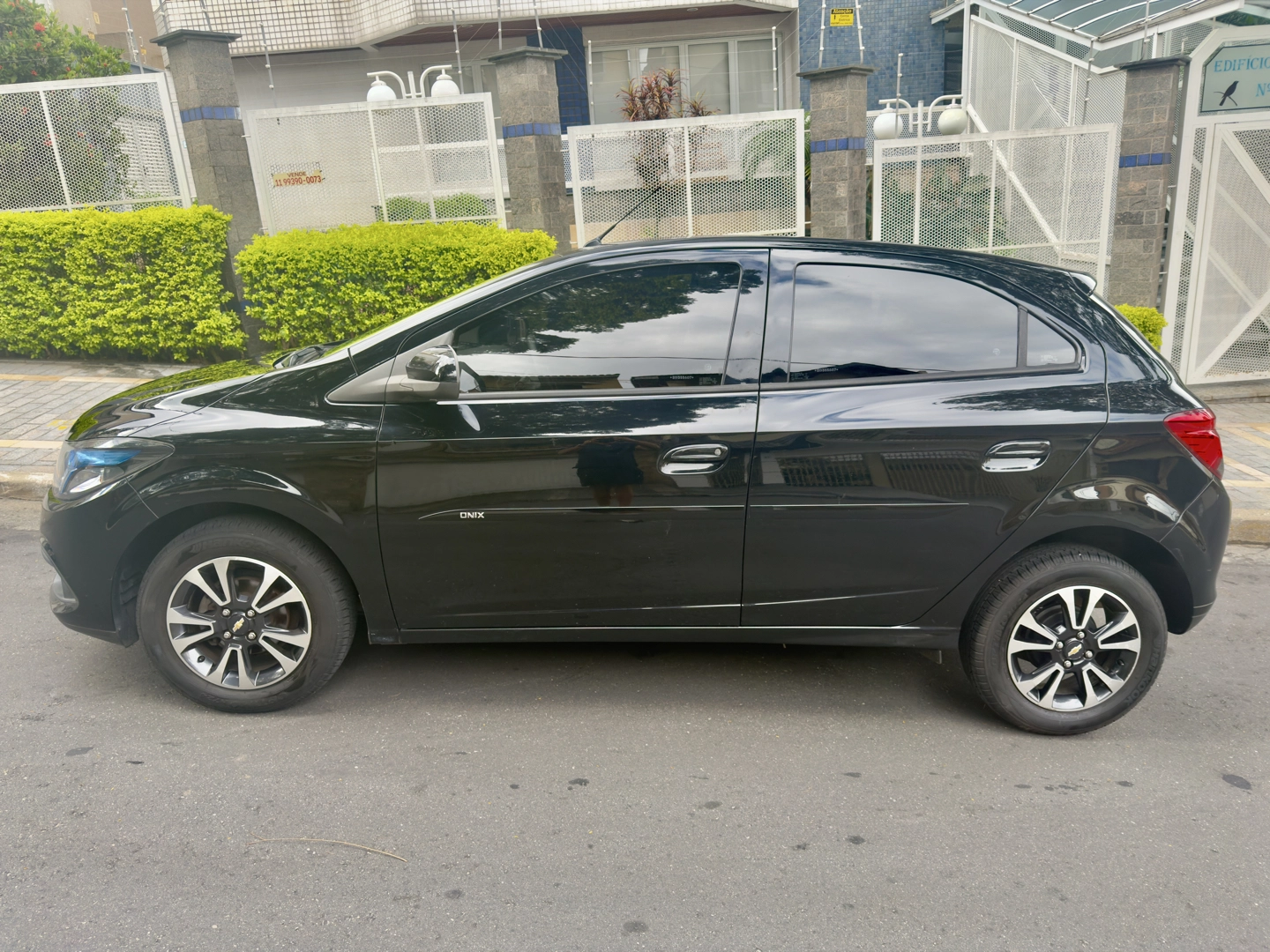 CHEVROLET ONIX 1.4 MPFI LTZ 8V FLEX 4P AUTOMÁTICO - Imagem 10