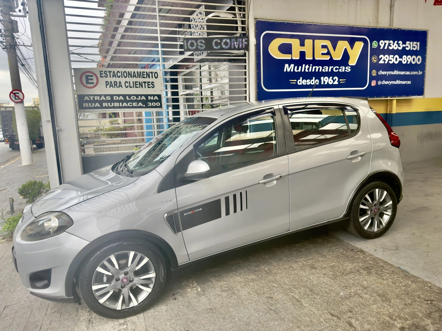 FIAT PALIO 1.6 MPI SPORTING 16V FLEX 4P AUTOMATIZADO 2013