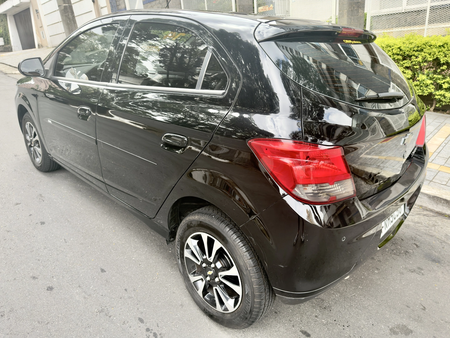 CHEVROLET ONIX 1.4 MPFI LTZ 8V FLEX 4P AUTOMÁTICO - Imagem 12