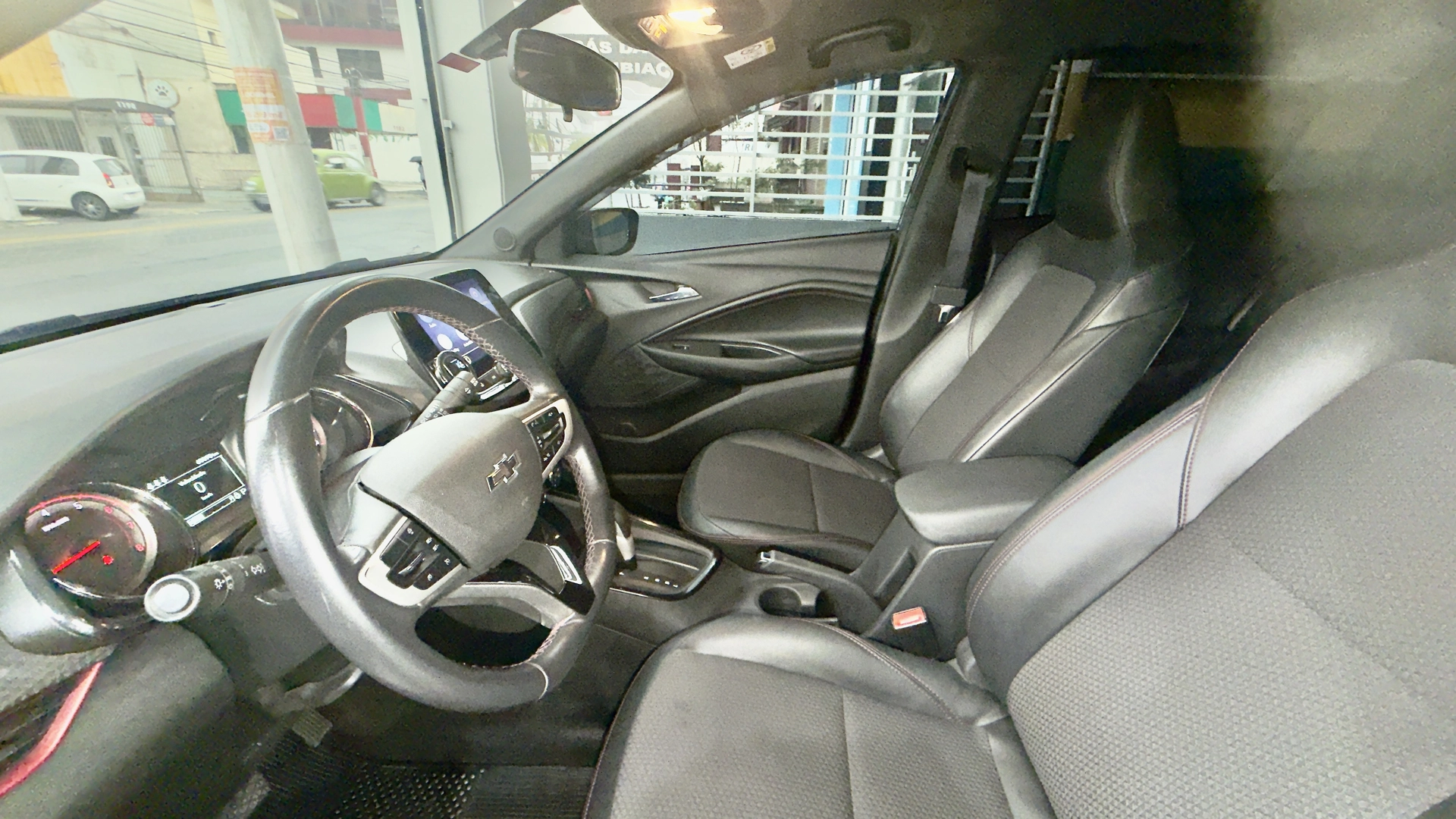 CHEVROLET ONIX 1.0 TURBO FLEX RS AUTOMÁTICO 2024 ÚNICO DONO - Imagem 2