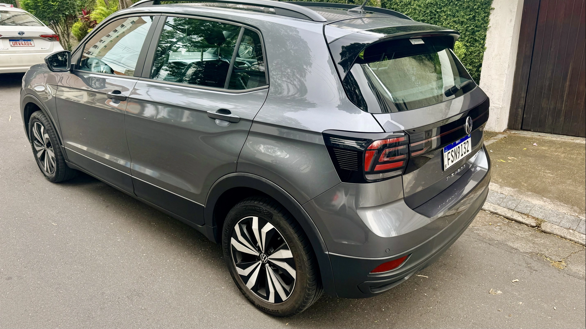 VOLKSWAGEN T-CROSS 1.0 200 TSI TOTAL FLEX AUTOMÁTICO 2022 ÚNICO DONO - Imagem 12